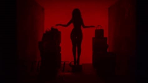 sexy red gif nude